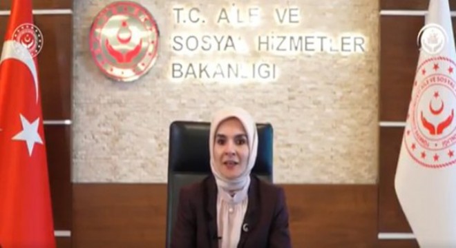 Göktaş'tan koruyucu ailelere: ‘İyi ki varsınız’